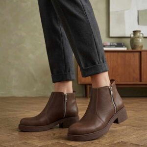 Mora | Botinetas de Cuero Doble Cierre - Brandy Shoes
