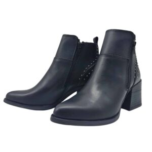 Loren | Botinetas de Cuero con Tachas - Brandy Shoes