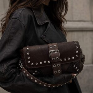 Lyra | Cartera de Cuero con Remaches - Brandy Shoes